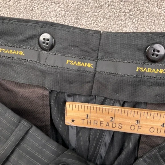 Jos A Bank Signature Gold Suit Mens 38R 32W 32L Black Pinstripe Gordon Wool Flaw - Picture 16 of 16